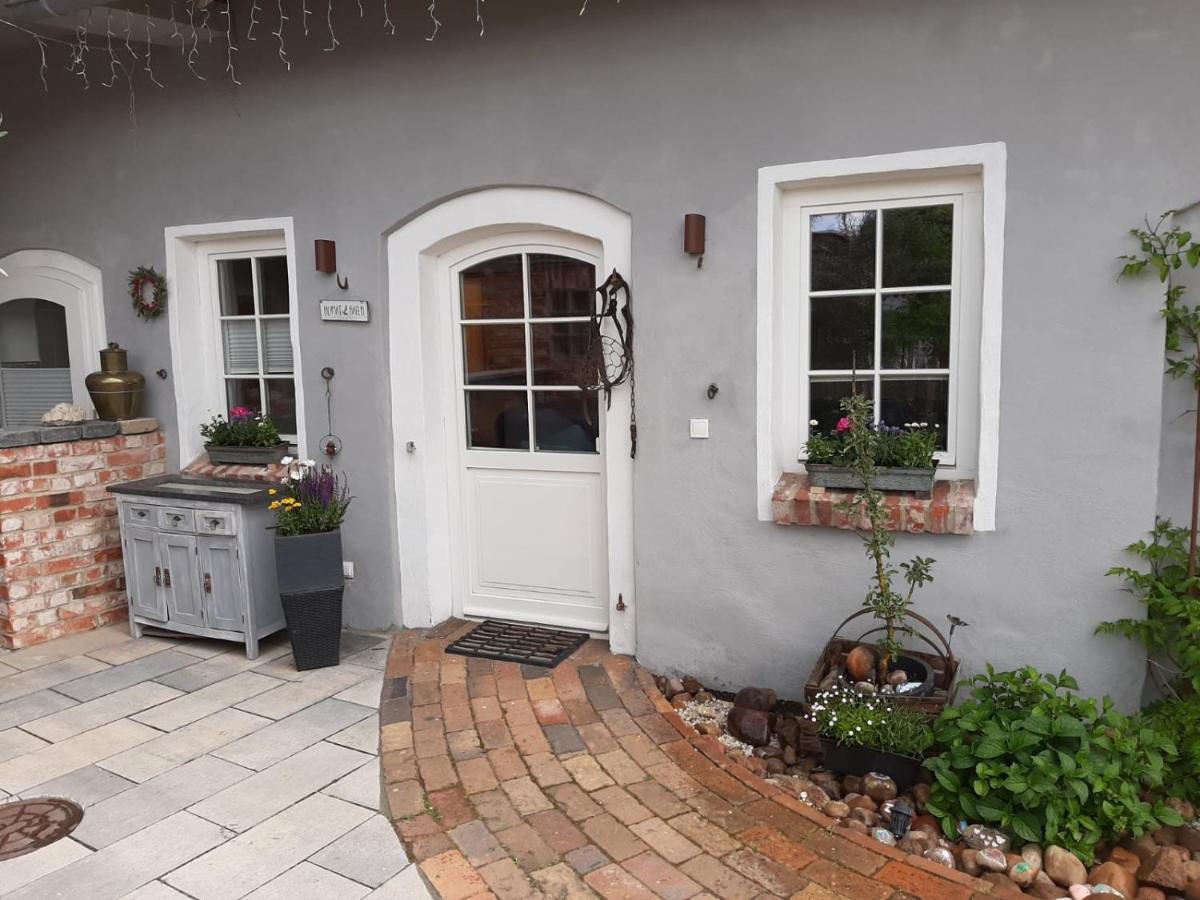 Altes Gewoelbe Mit Sauna Und Whirlpool Im Aussenbereich Elsterheide 外观 照片