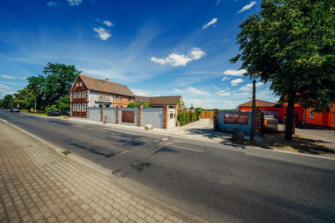 Altes Gewoelbe Mit Sauna Und Whirlpool Im Aussenbereich Elsterheide 外观 照片